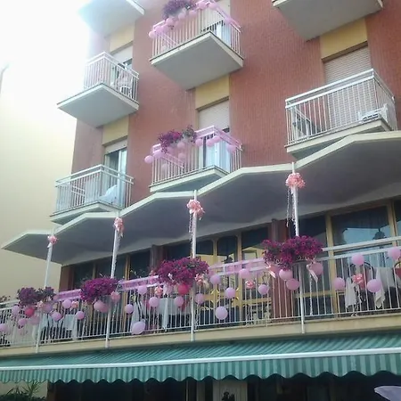Hotel Condor