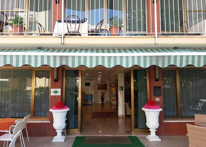 Condor Hotel
