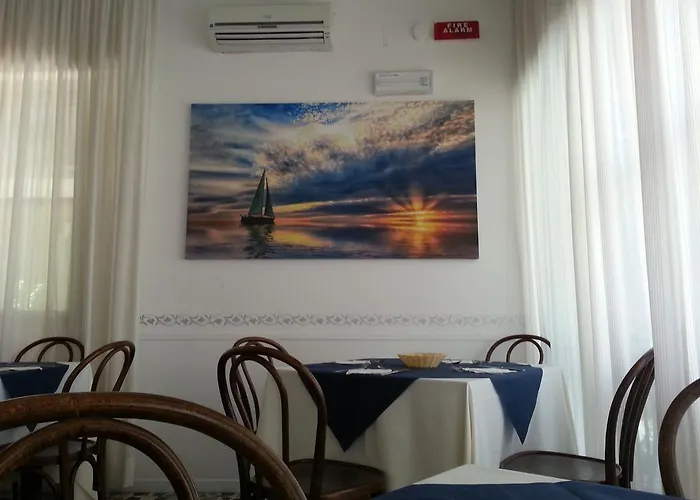 Hotel Condor 3*
